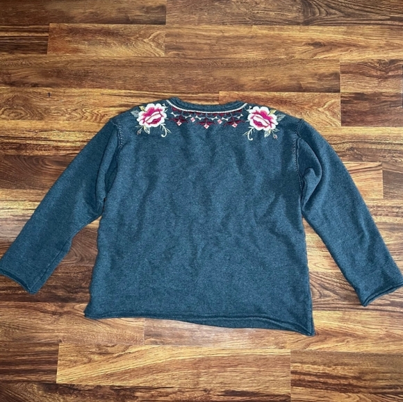 Johnny Was Issoria Pullover Sweatshirt Embroidered Floral Boho Petite Large - Picture 7 of 7